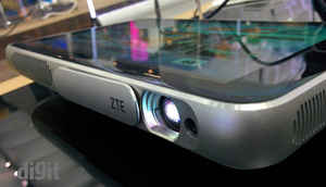 ZTE द्वारा MWC 2016 में लॉन्च किये गए ब्लेड V7, V7 लाइट और SPro प्लस की एक झलक