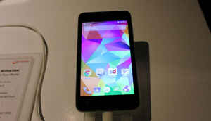 Micromax Canvas Spark: First Impressions of the budget Lollipop phone