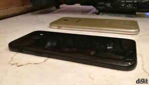 Samsung Galaxy A5, A7 (2017): In Pictures