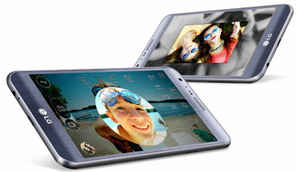 आपको इन स्मार्टफ़ोन्स में सिर्फ Rs. 10,000 में मिलता है डुअल रियर कैमरा सेटअप