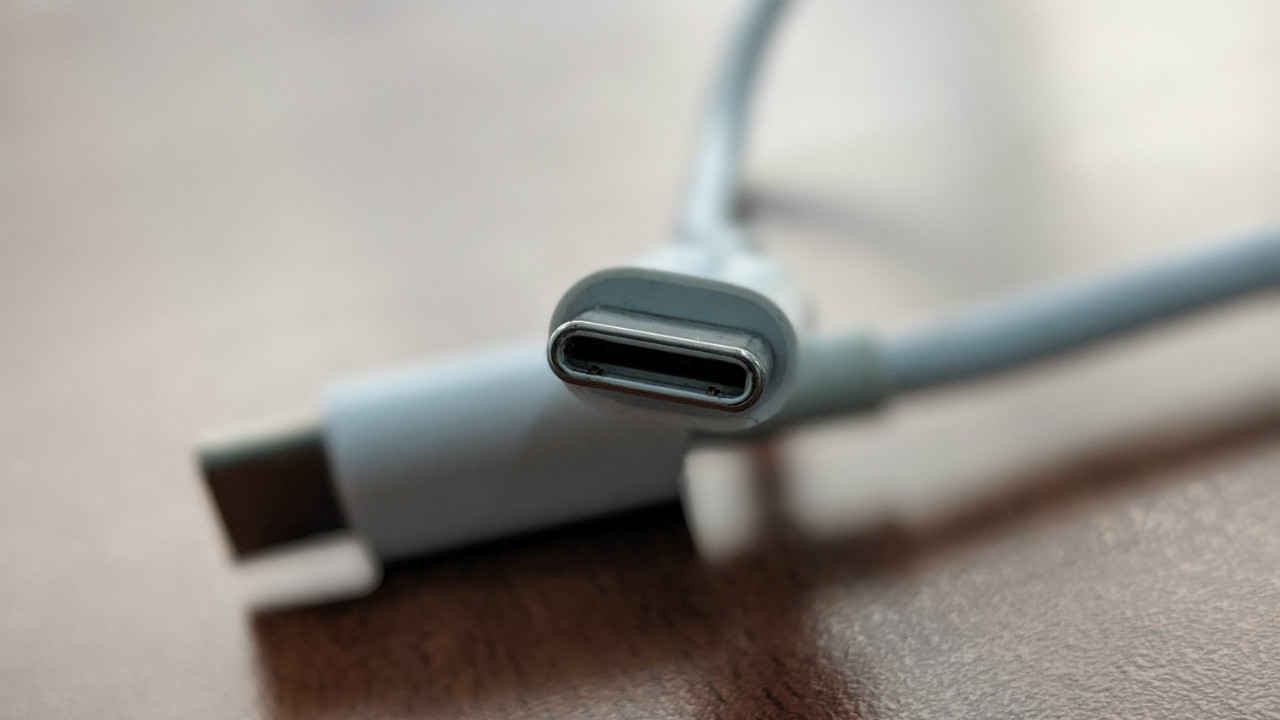 Apple iPhones 2019 may come bundled with USB-C charger: Report