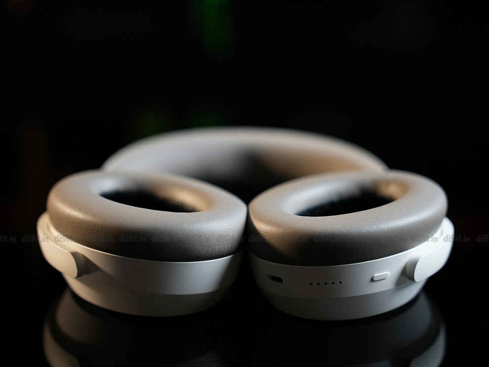 Sennheiser Momentum 4 Wireless Build and Design Review