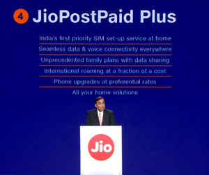 வந்தாச்சு Reliance Jio GigaFiber  அட்டகாசமான ஆபர், ஒரே கல்லில் பல மாங்காய் என்ன என்ன ரகங்களோ..