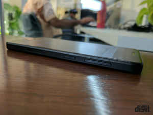 2017 జనవరిలో ది బెస్ట్  కాంపాక్ట్ స్మార్ట్ఫోన్లు