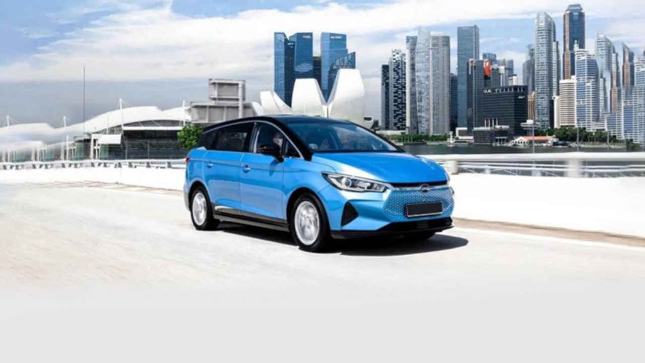 BYD Qin PLUS EV 2023 Champion Edition 610km ரேஞ்சில் ஒருமுறை சார்ஜ் செய்யப்பட்டுள்ளது.