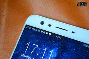 ఇండియా లోలేటెస్ట్ గా ప్రైస్ కట్ చేయబడిన 15 స్మార్ట్ ఫోన్స్ .