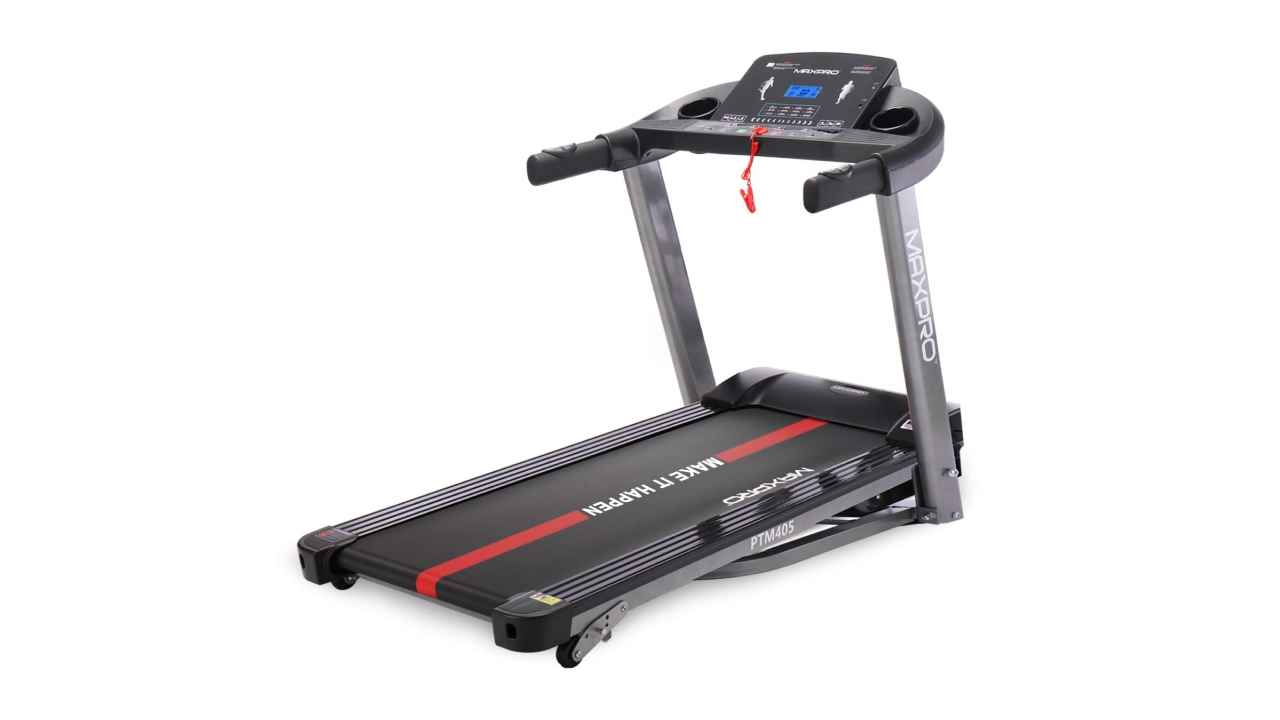 Treadmill with heart rate monitor