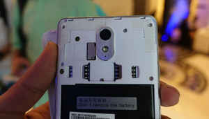 లెనోవో Vibe P1M అండ్ P1: indepth ఇమేజెస్