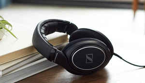 Top tech deals at Amazon's Great Indian Festival (October 25)