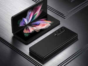 पूरे साल धूम मचा चुके हैं ये स्मार्टफोंस, जानें हर एक अपने आप में कैसे है खास