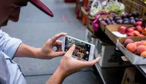 రిటేయిల్ స్టోర్ లో స్మార్ట్ ఫోన్ కొనే ముందు ఇవి టెస్ట్ చేయాలి