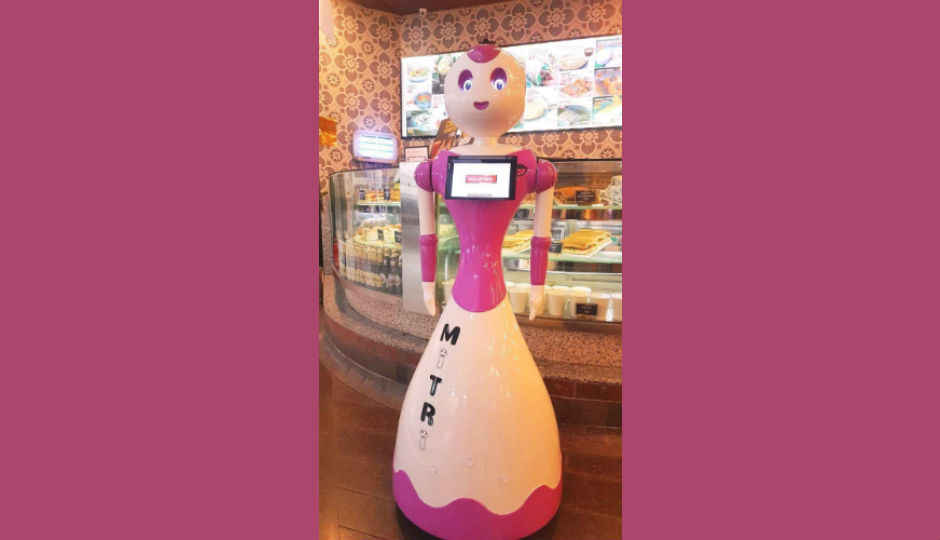Delhi International Airport gets its second robot helper, this time for food recommendations