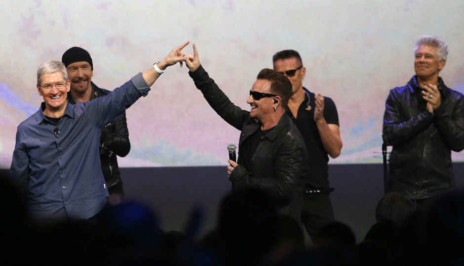 U2’s Bono apologises for pushing new album to users’ iTunes libraries