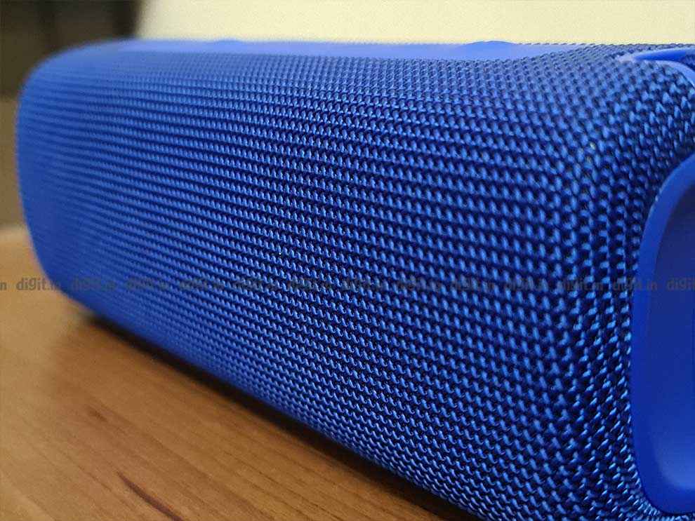 Mi Portable Bluetooth Speaker (16W)