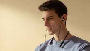 Valentine’s Day Gifts 2022: 10000 টাকার কম খরচে আপনার প্রিয় মানুষকে গিফট করুন ক্যামেরা, হেডফোন ও অন্যান্য গ্যাজেট