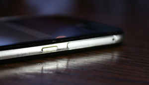 LG X स्क्रीन स्मार्टफोन को जानें इन तस्वीरों में...