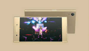 5 ഇഞ്ചിന്റെ മുകളിൽ  ഡിസ്‌പ്ലേയിൽ 2017ലെ പുറത്തിറങ്ങിയ സ്മാർട്ട് ഫോണുകൾ