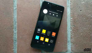 Yu Yureka Black স্মার্টফোনটিকে ছবির মাধ্যমে জানুন