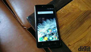 अमेज़न पर आज इन स्मार्टफोंस पर मिल रहे हैं खास ऑफर्स