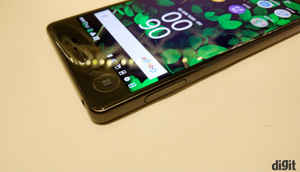 Sony Xperia X: In pictures