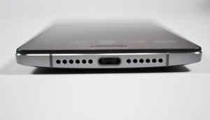 OnePlus 2 క్విక్ రివ్యూ : పెర్ఫార్మన్స్ మరియు కెమేరా Comparison