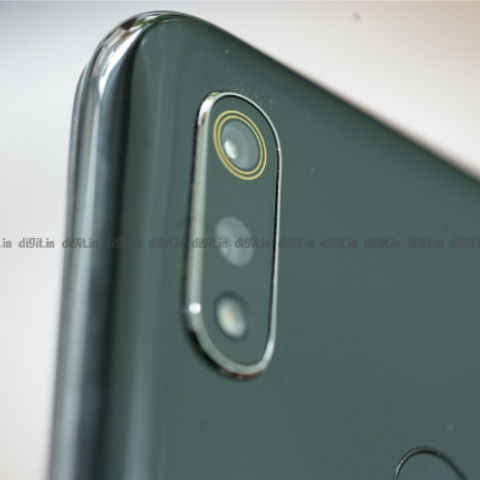 एक बार फिर  हो रही है Realme 3 की फ़्लैश सेल