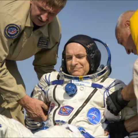 Astronauts make safe but turbulent return to Earth from ISS