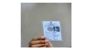 ఓటరు ID  కార్డు కోసం ఆన్లైన్ అప్ప్లై  చేసుకోండి, దానికి సంబంధించి ప్రతి ప్రశ్నకు సమాధానం ....