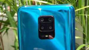 शानदार स्पेक्स वाले इन फोंस की कीमत में हो गई है भारी गिरावट, खरीदना है तो जल्दी करें...