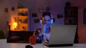 OTT প্ল্যাটফর্মে দেখুন রোমান্স-থ্রিলার ভরপুর এই 10 সিনেমা এবং ওয়েব সিরিজ