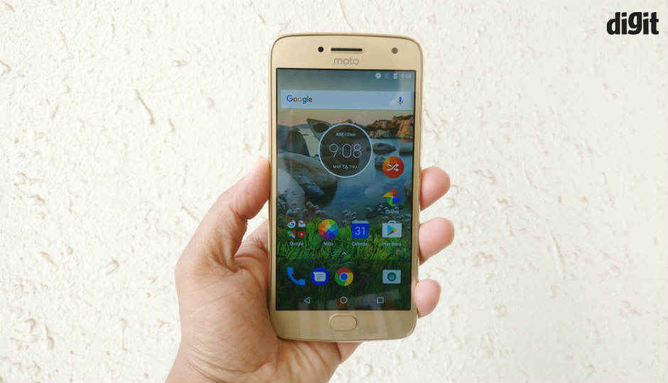 Moto G5S Plus के लॉन्च के बाद  भारत में Moto G5 Plus की कीमत में कटौती
