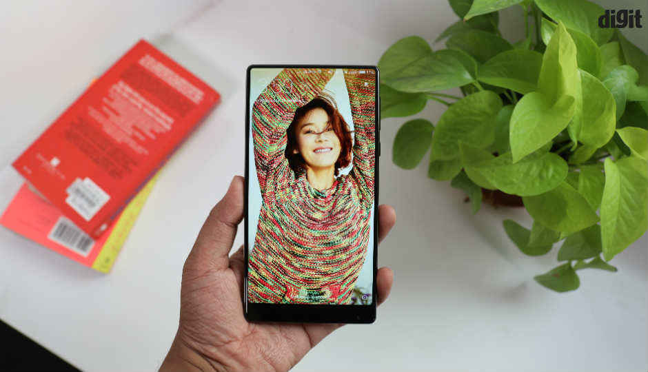 8 bezel-less smartphones you should check out