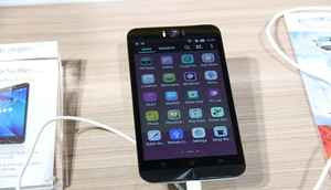 Asus Zenfone 2 and Zenfone Selfie: In Pictures