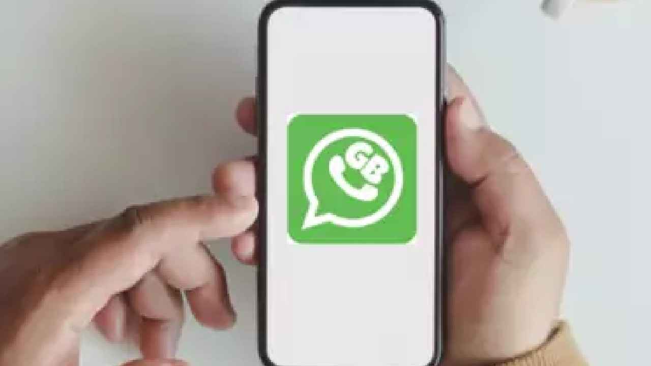 WhatsAppக்கு போட்டியாக வந்துள்ளது GB WhatsApp, இது உங்களுக்கு பாதுகாப்பாக இருக்குமா?