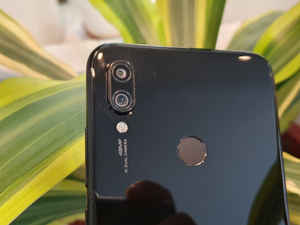 18000 രൂപയ്ക്ക് താഴെ വാങ്ങിക്കുവാൻ സാധിക്കുന്ന   മികച്ച ക്യാമറ സ്മാർട്ട് ഫോണുകൾ ജൂലൈ