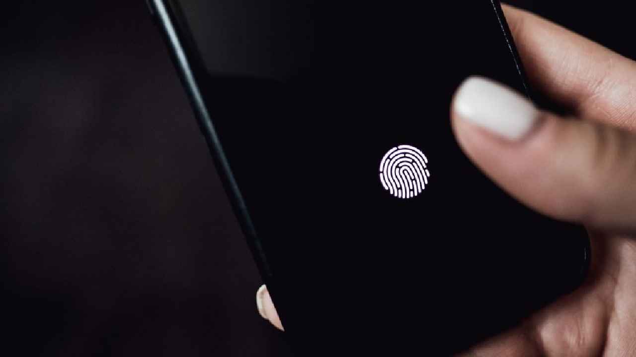 Google services can now be verified using fingerprint authentication