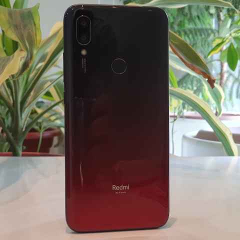 Redmi 7 to go on sale at noon today on Amazon and Mi.com