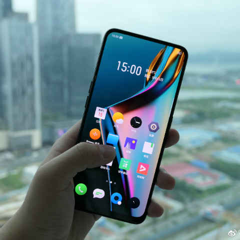 Realme X teaser image shows notch-less display, poster confirms AMOLED panel