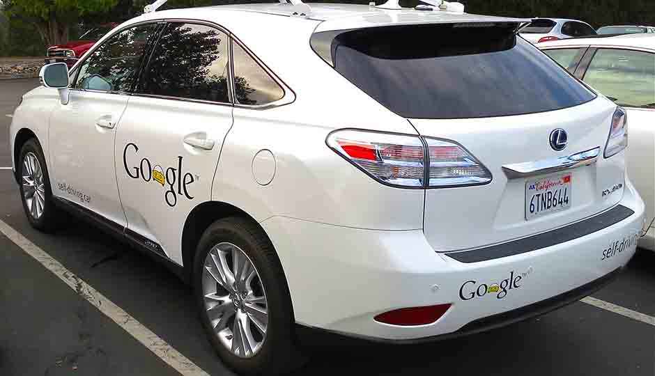 Google blames careless human drivers after self-drive car gets hit