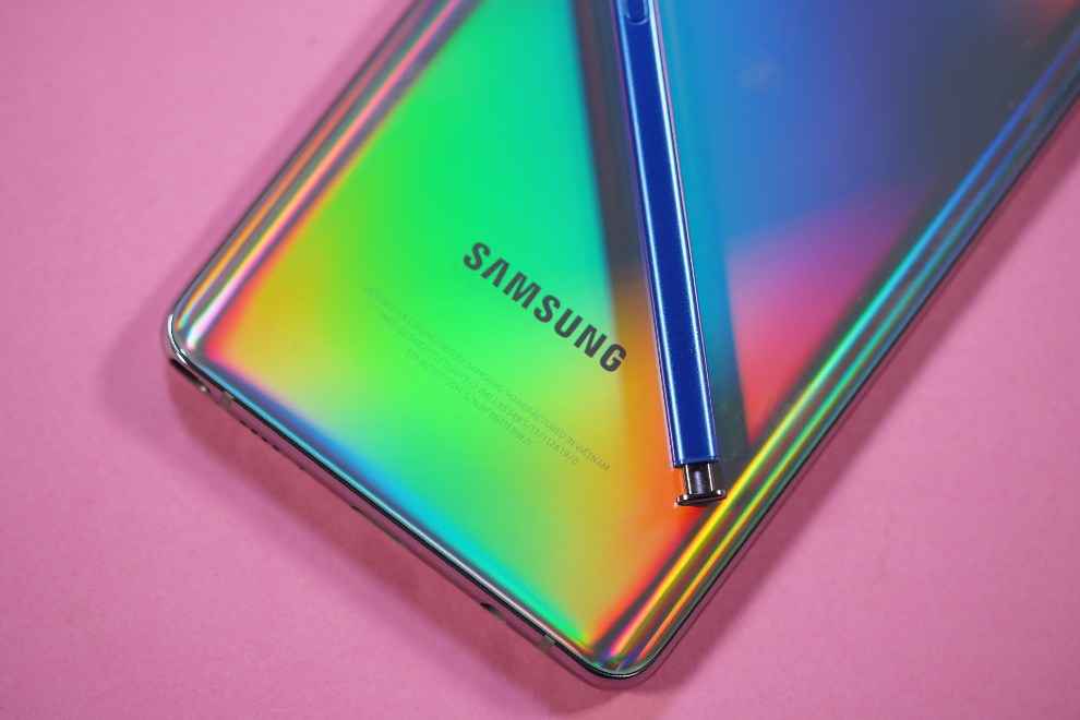 Galaxy Note 10 Lite has older specs but user experience makes it a winner