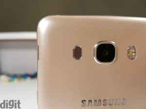 சாம்சங் கேலக்ஸி J5 , J7 (2016) : படங்கள்