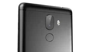 பெரிய பேட்டரி உடன் வரும்  ஸ்மார்ட்போன்களை பற்றி பார்ப்போம் வாருங்கள்