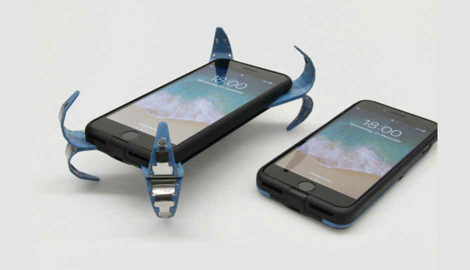 This ‘mobile airbag’ could keep dropped phones intact