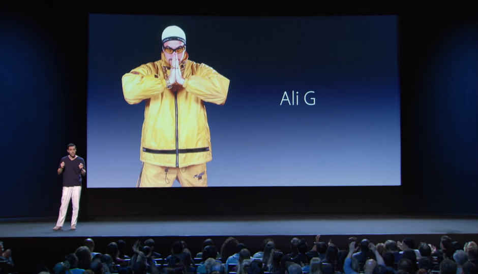 This is how you present a movie like an Apple gadget, courtesy Borat