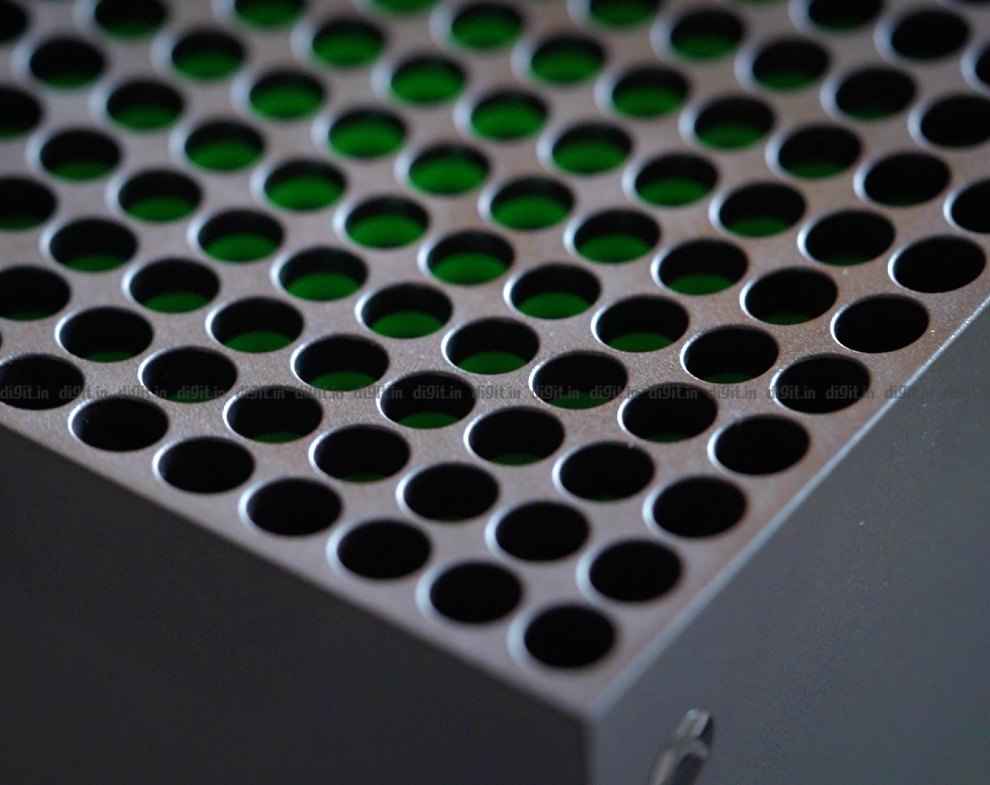 The Xbox Series X top vent has a hint of green. 