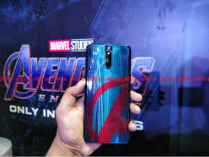 இந்தியாவில் அறிமுகமான பெஸ்ட்  பாப்-அப்  ஸ்மார்ட்போன்கள்.