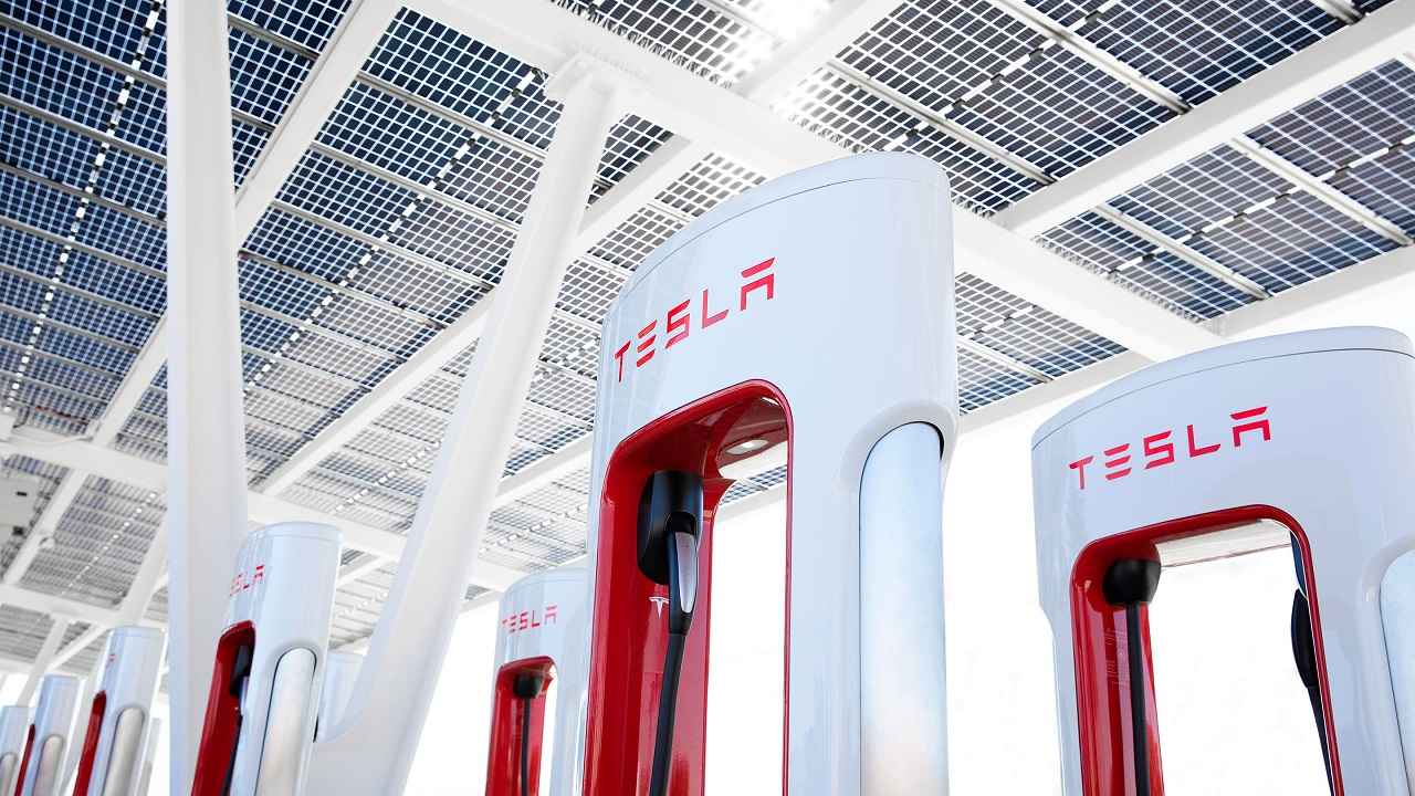 Tesla installs record 4K EV supercharger stations globally | Digit