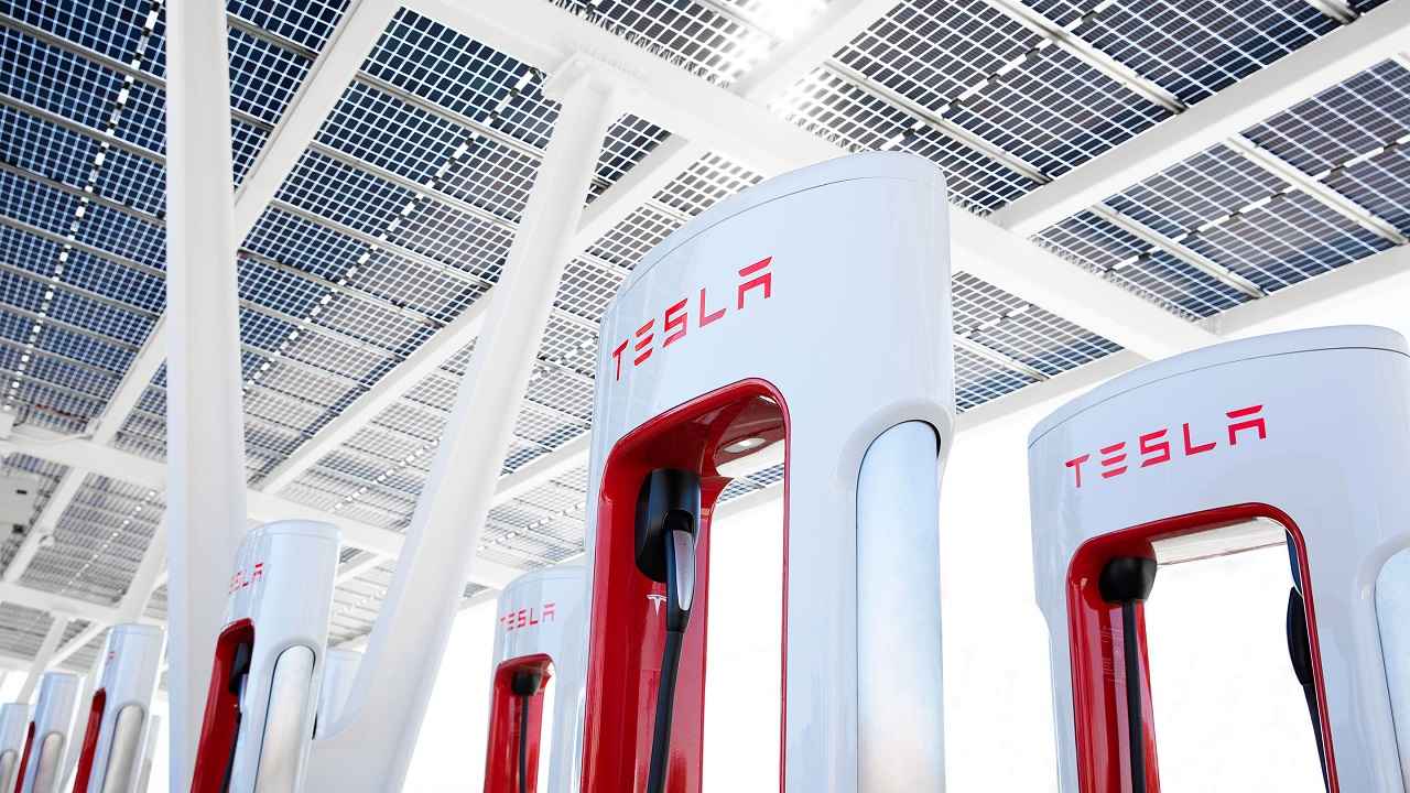 Tesla installs record 4K EV supercharger stations globally