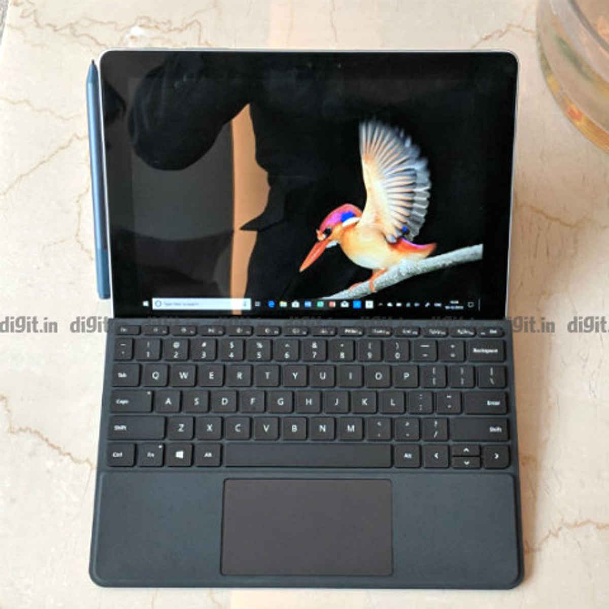 Microsoft Surface Go Review: A really expensive tablet