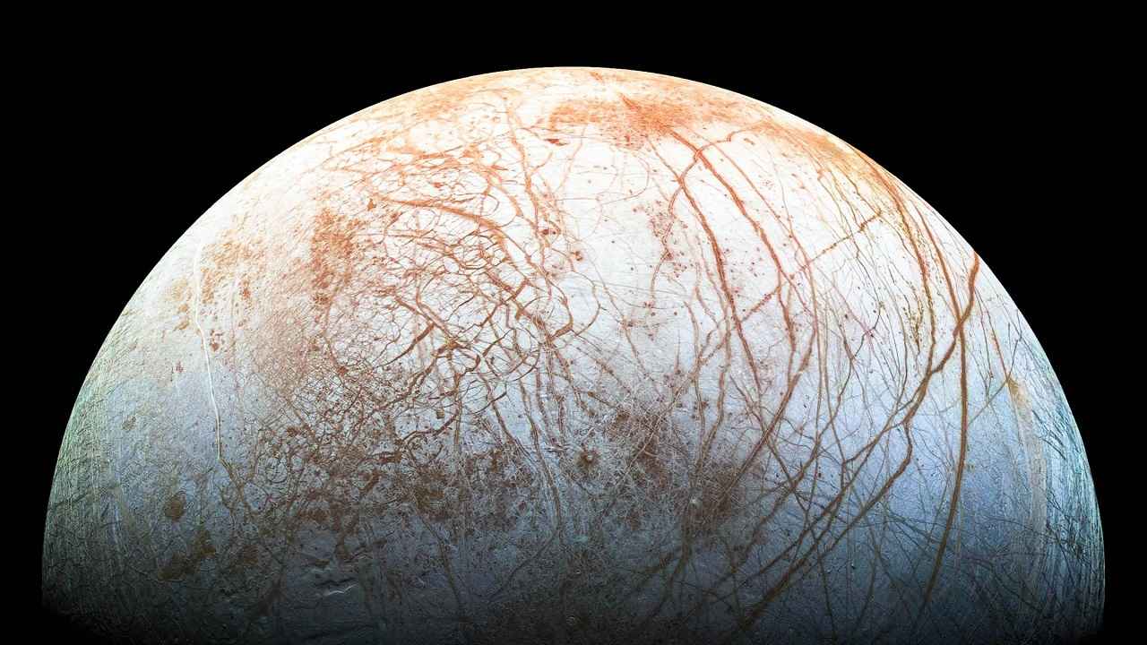 Underwater snow on Earth gives clues about Europa’s icy shell